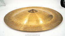 Load image into Gallery viewer, Crescent Hammertone by Sabian 22&quot; China Cymbal (signed by Jeff Hamilton) - 2326 Grams
