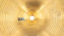 Load image into Gallery viewer, Crescent Hammertone 20&quot; Crash Cymbal (signed by Jeff Hamilton) - 1662 Grams
