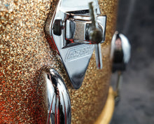Load image into Gallery viewer, *SOLD* Gretsch 16&quot; Floor Tom in Champagne Sparkle

