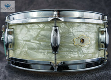 Load image into Gallery viewer, *SOLD* Camco Cloud Badge Oaklawn 1960s Vintage Snare Drum - WMP
