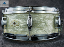 Load image into Gallery viewer, *SOLD* Camco Cloud Badge Oaklawn 1960s Vintage Snare Drum - WMP
